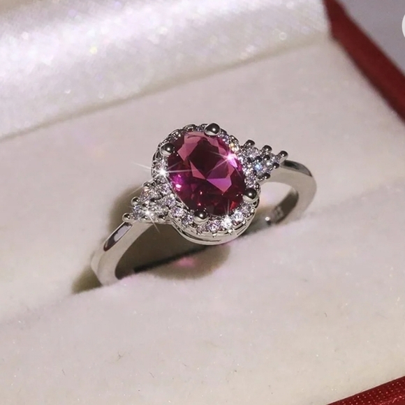 Elegant Oval Simulate Ruby Halo Wedding Ring Gorgeous 925 Silver Engagement Ring - Picture 2 of 7